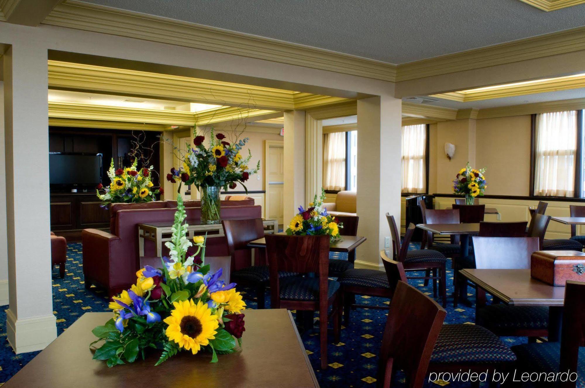 Hampton Inn & Suites Providence Downtown Restaurant foto